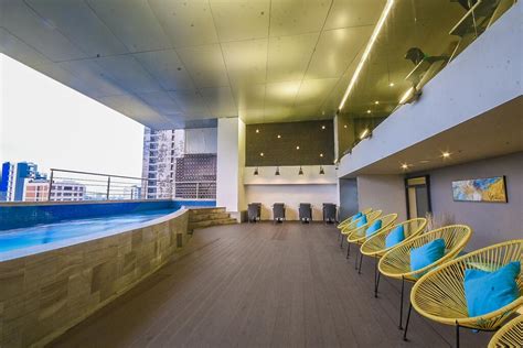 Skyloft Hotel .